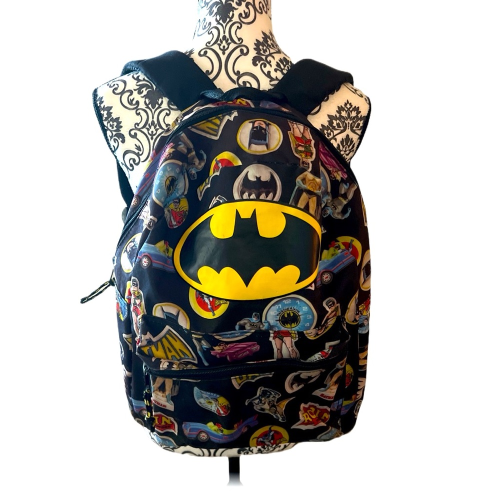 DC BATMAN COMIC BACKPACK